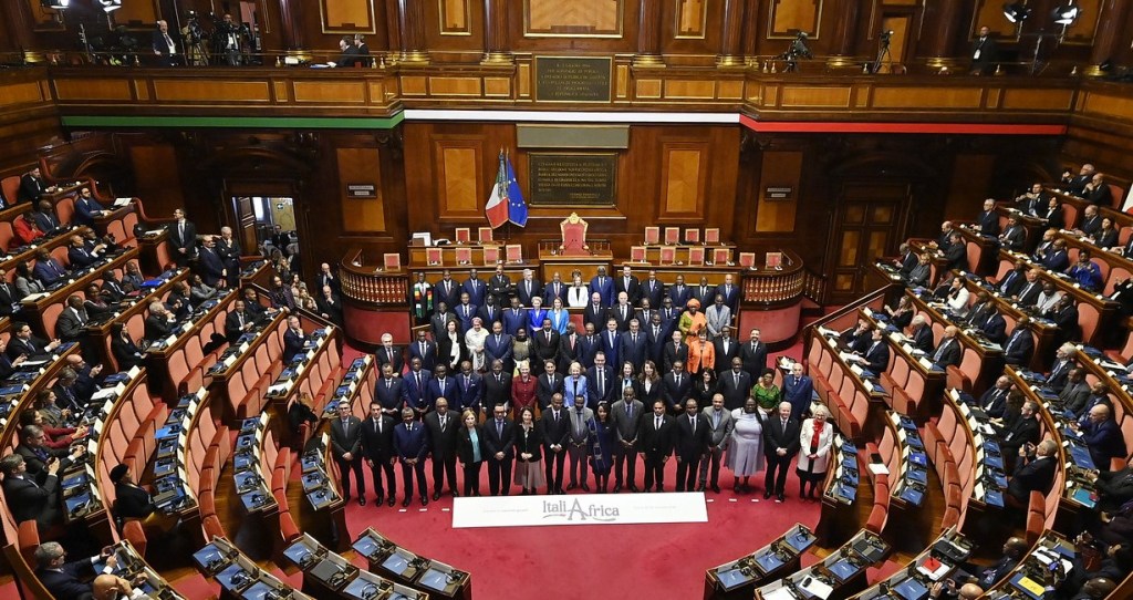 Il Piano Mattei: attuazione e valutazione della strategia italiana per&nbsp;l’Africa